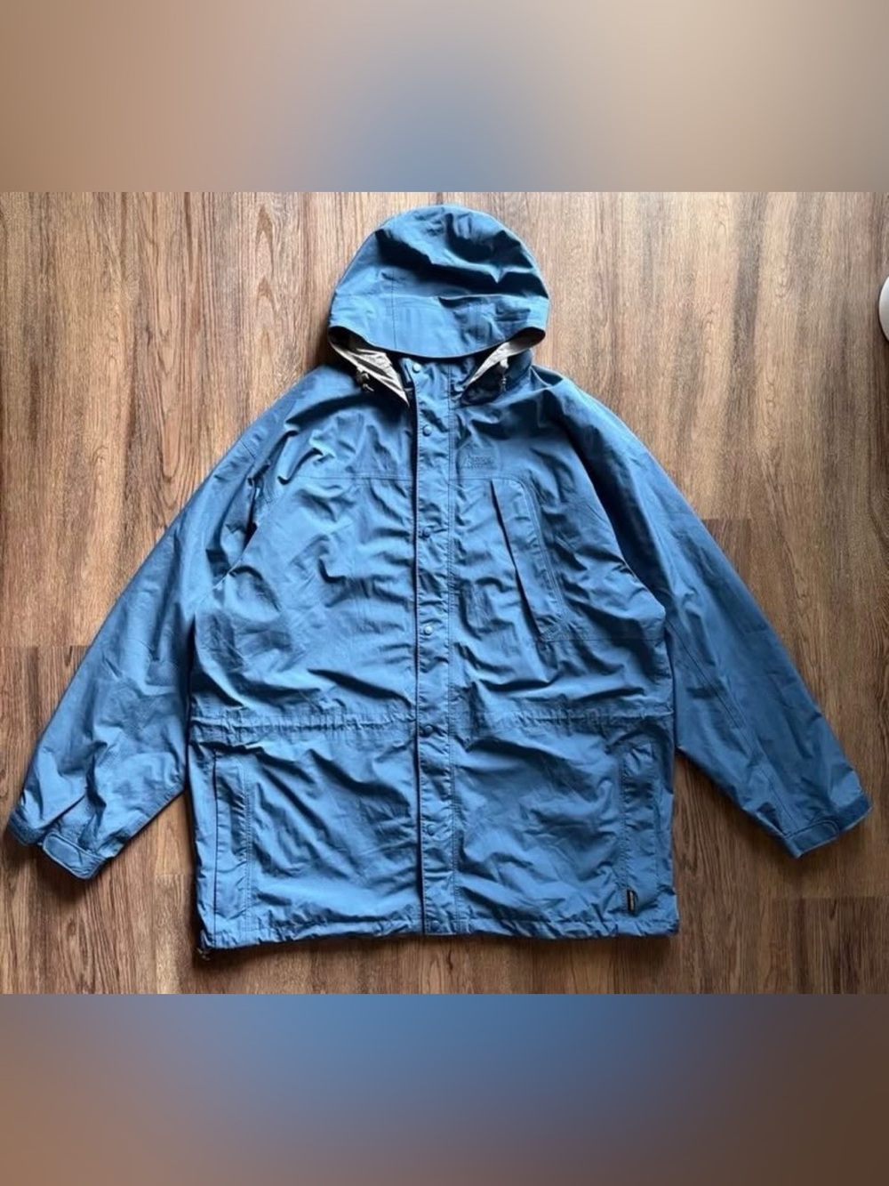 MEC Men’s GORE-TEX Waterproof Shell Jacket – Size XXL